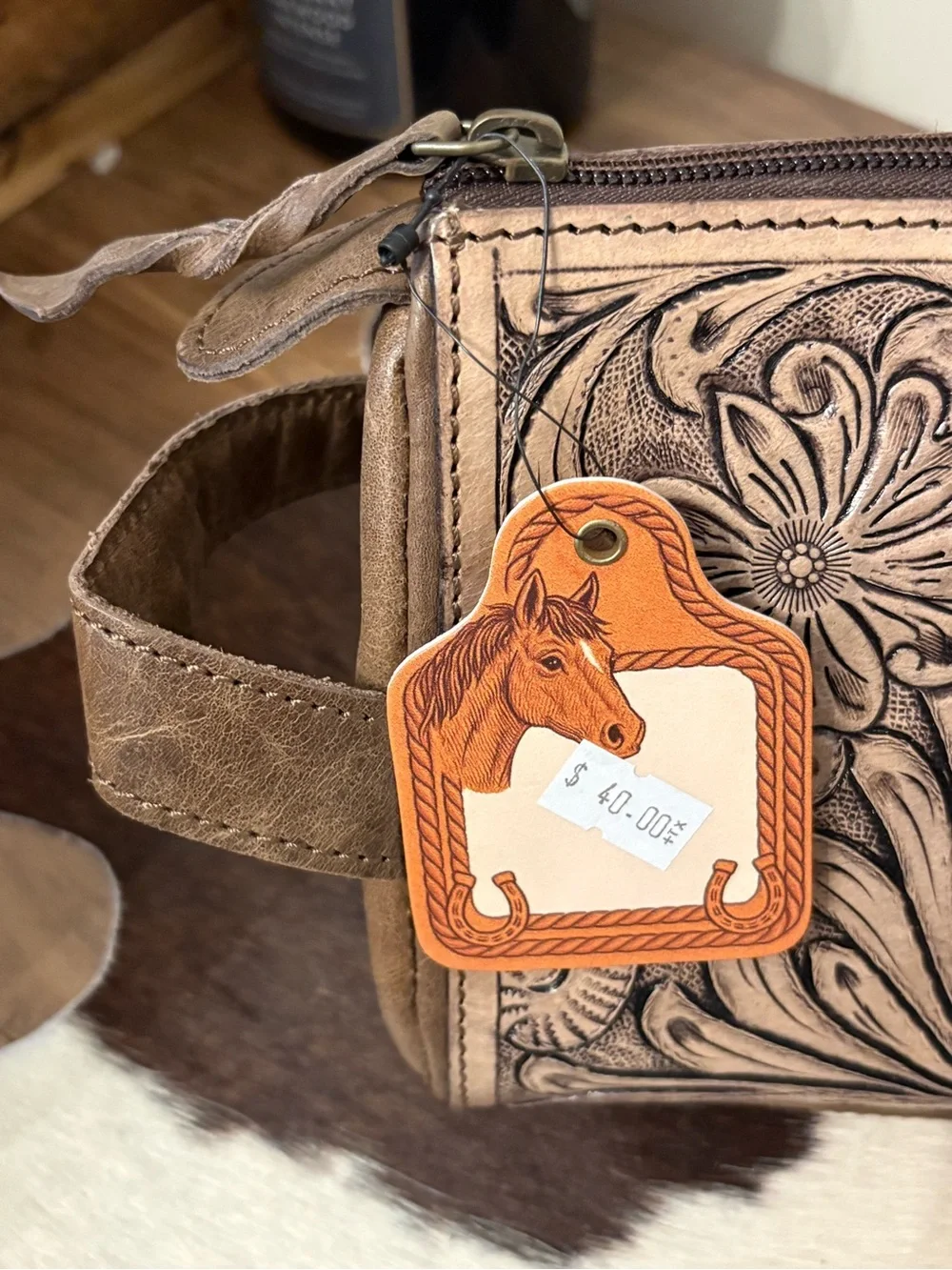 Hand-Tooled Floral Leather Toiletry Bag in Brown